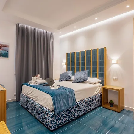 Relais San Francesco בית הארחה 3*